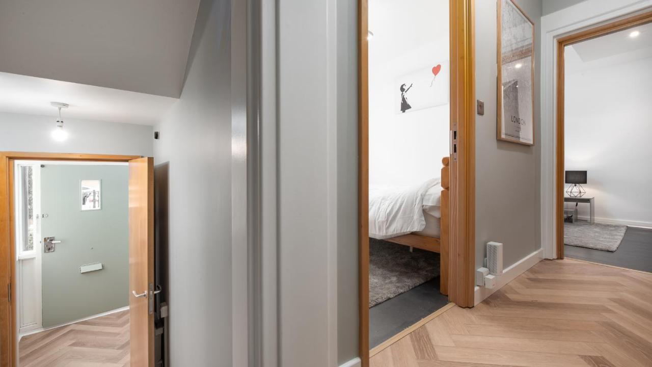 London'S Modern Nuance Apartment - Battersea Luaran gambar