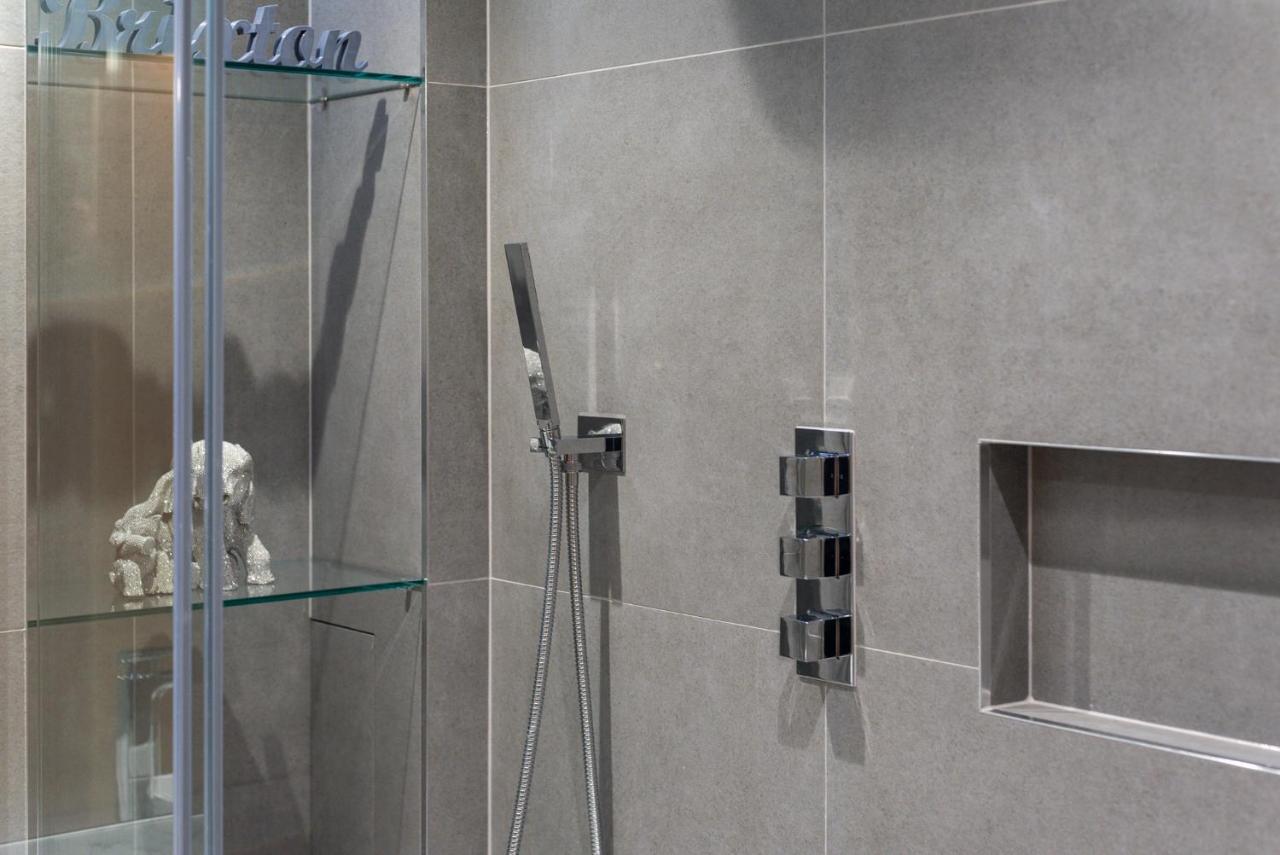 London'S Modern Nuance Apartment - Battersea Luaran gambar