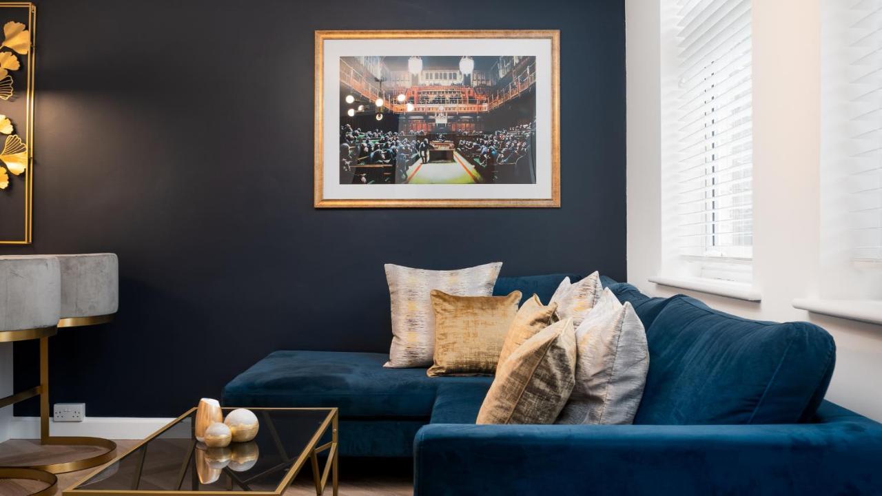 London'S Modern Nuance Apartment - Battersea Luaran gambar